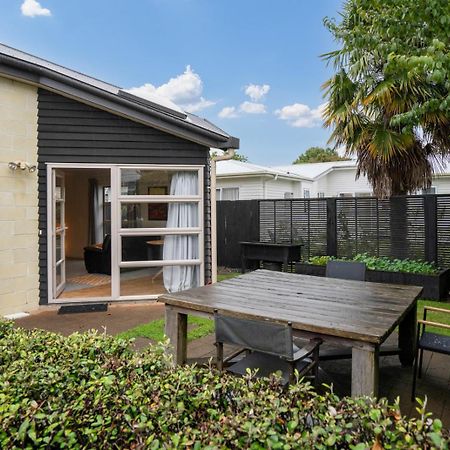 Sunny, Quiet, 2-Bedroom Unit In Fabulous Location! Cambridge Εξωτερικό φωτογραφία